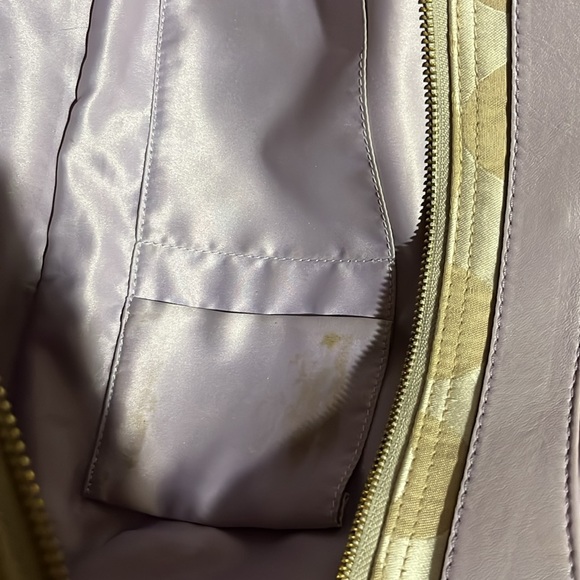 Coach Signatue Lexi Satchel - Picture 13 of 15